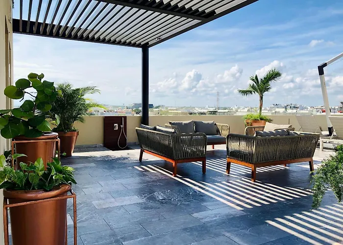 1 Block From 2br Pool Ocean View Playa del Carmen