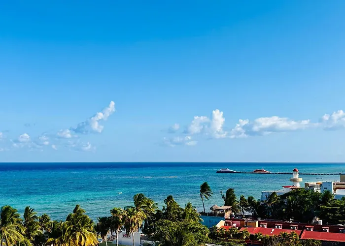 1 Block From 2br Pool Ocean View