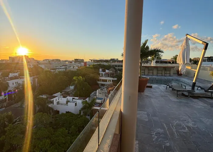 1 Block From 2br Pool Ocean View