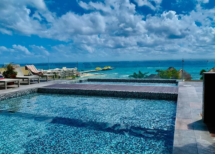 1 Block From 2br Pool Ocean View Casa de férias