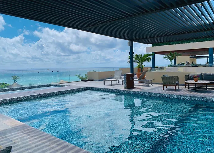 1 Block From 2br Pool Ocean View *